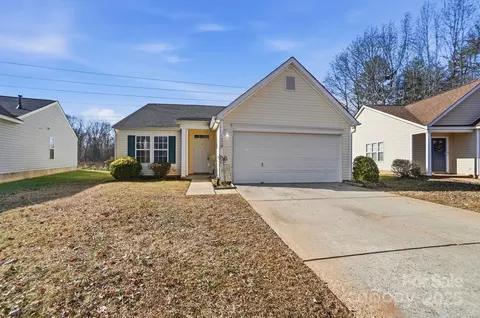 1533 Hollow Maple Dr, Charlotte, NC 28216