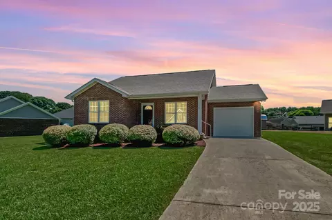 169 Abigail Ln, Locust, NC 28097
