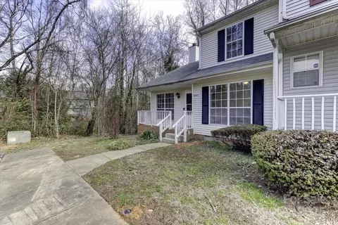 6411 Windsor Gate Ln, Charlotte, NC 28215