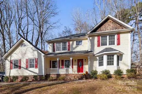 5603 Arrowood Dr, Gastonia, NC 28056