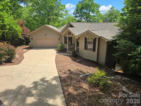 128 Sullivan Ln, Lake Lure, NC 28746