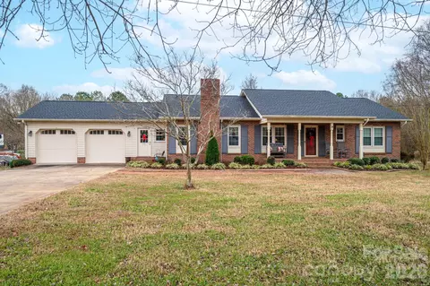 113 Old Stagecoach Rd, Lawndale, NC 28090