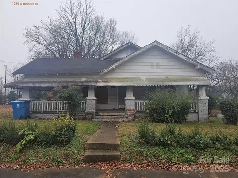 1219 W Monroe St, Salisbury, NC 28144