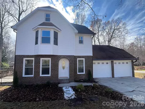 119 Brandon Ln, Trinity, NC 27370