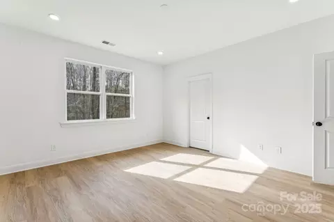 2605 Easter St, Maiden, NC 28650 photo 13