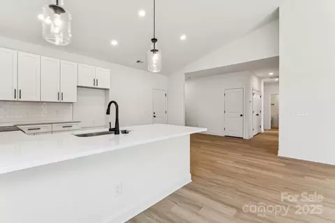 2605 Easter St, Maiden, NC 28650 photo 6