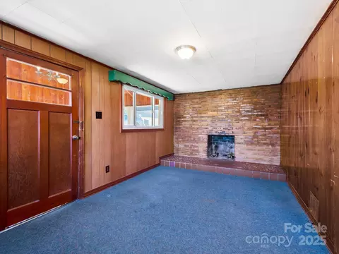 Living - 71 Lower Glady Fork Rd, Candler, NC 28715 photo 3 of 9