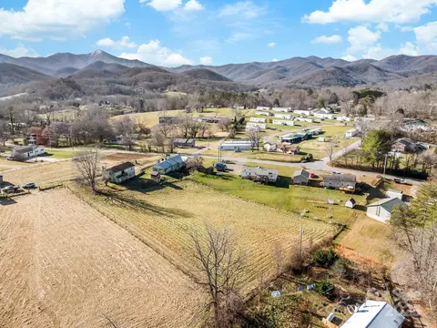 View/Area - 71 Lower Glady Fork Rd, Candler, NC 28715 photo 2 of 8