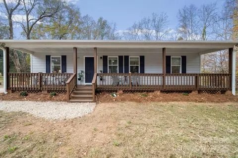 9329 Possum Hollow Rd, Fort Mill, SC 29707
