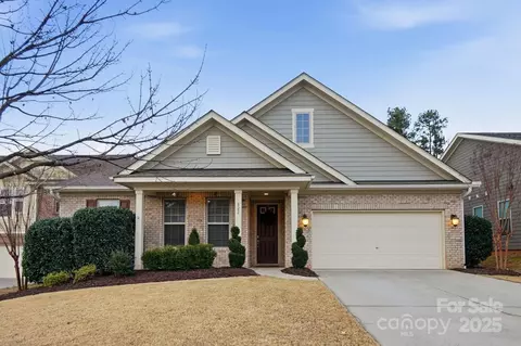 822 Tyne Dr, Fort Mill, SC 29715