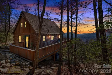 1909 Linville Dr, Marion, NC 28752