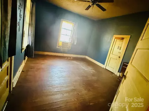 Bedroom - 45 Gladden St, Marion, NC 28752 photo 2 of 3