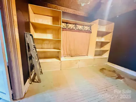 Bedroom - 45 Gladden St, Marion, NC 28752 photo 1 of 3