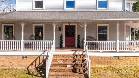44 Bickford Ave, Tryon, NC 28782 photo 4