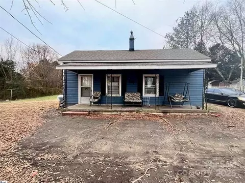 538 6th St, Chester, SC 29706