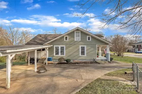 Exterior - 528 Mitchell Ave, Salisbury, NC 28144 photo 3 of 9