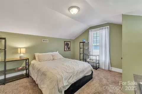 Bedroom - 528 Mitchell Ave, Salisbury, NC 28144 photo 6 of 8
