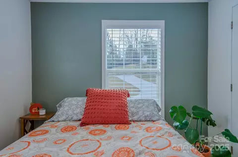1471 Howard Gap Loop Rd, Flat Rock, NC 28731 photo 34
