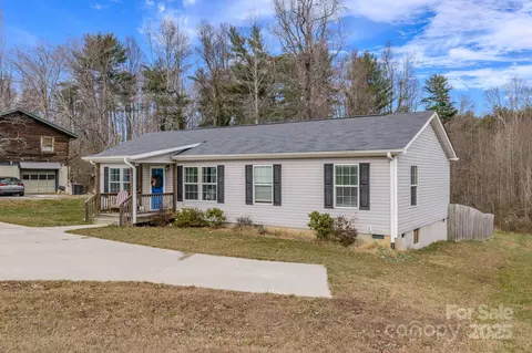1471 Howard Gap Loop Rd, Flat Rock, NC 28731 photo 38