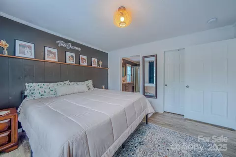 1471 Howard Gap Loop Rd, Flat Rock, NC 28731 photo 21