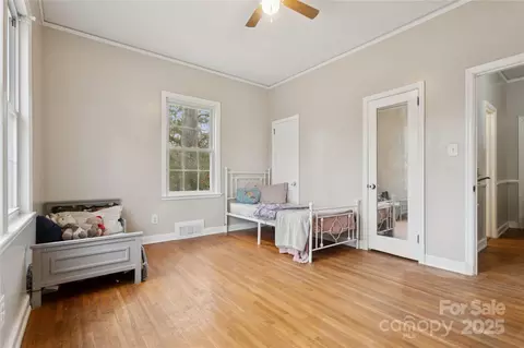 Bedroom - 514 W Barr St, Lancaster, SC 29720 photo 5 of 8