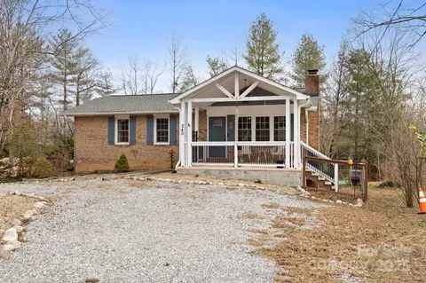 240 Markley Dr, Flat Rock, NC 28731