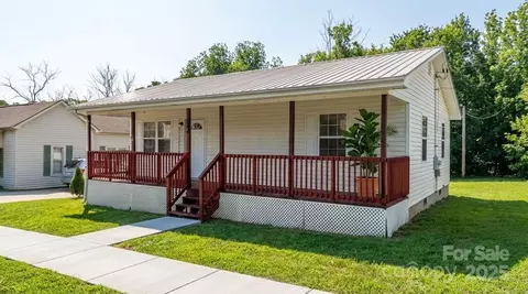 118 W 15th St, Newton, NC 28658