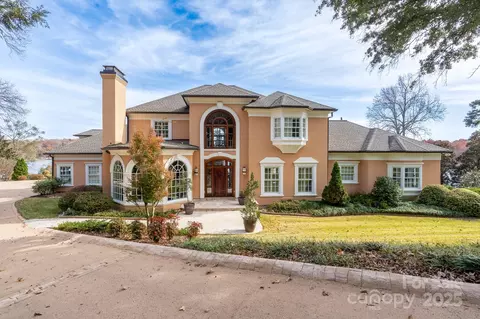 444 Glenbrook Spgs, New London, NC 28127