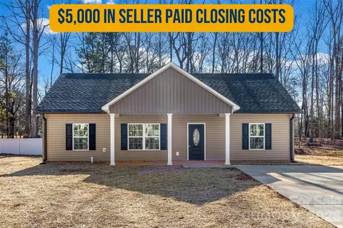 1964 Powell Ave, Lancaster, SC 29720