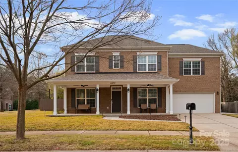 4402 Garris Rd, Charlotte, NC 28209