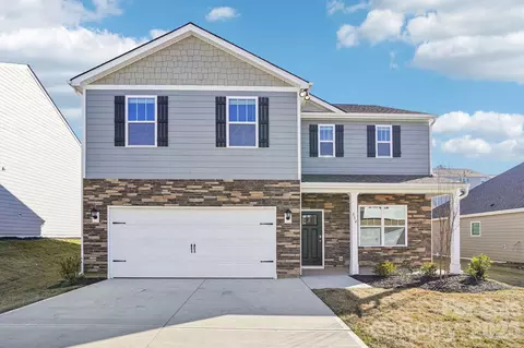 834 Adelston Ln, Asheville, NC 28804