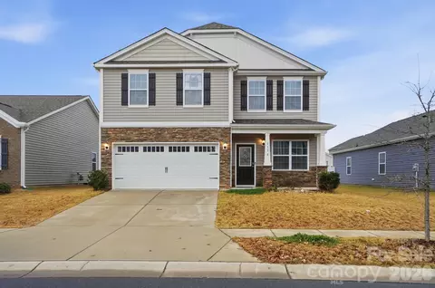 7576 Stonehouse Dr, Gastonia, NC 28056