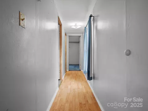 Entry Way - 3231 Rocky Ridge Rd, Wallace, SC 29596 photo 2 of 2