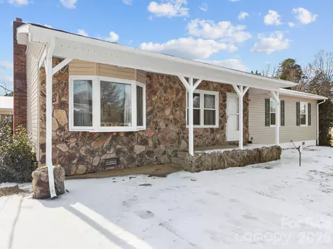 155 Park Villa Rd, Salisbury, NC 28146