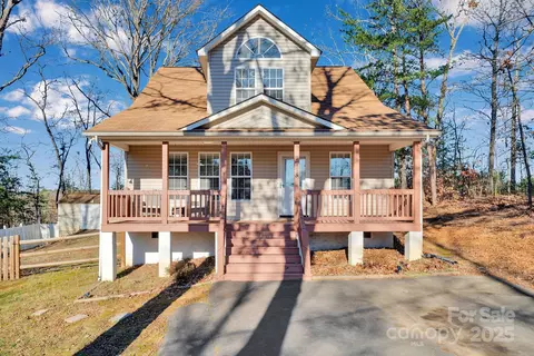 7713 Red Robin Trl, Denver, NC 28037