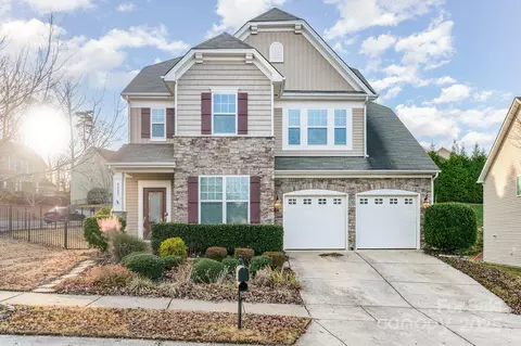 4813 Samuel Pinckney Dr, Belmont, NC 28012