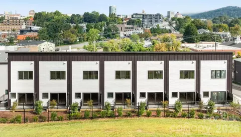 3 Lee Garden 104 Ln #104, Asheville, NC 28801