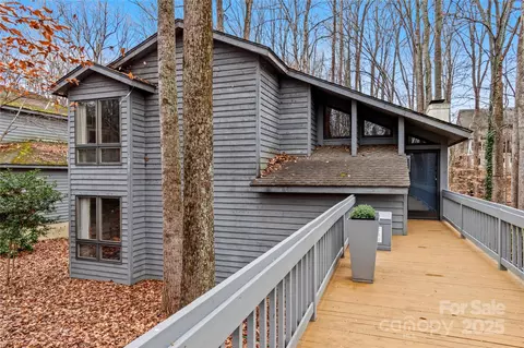 224 Forest Brook Dr, Winston Salem, NC 27106