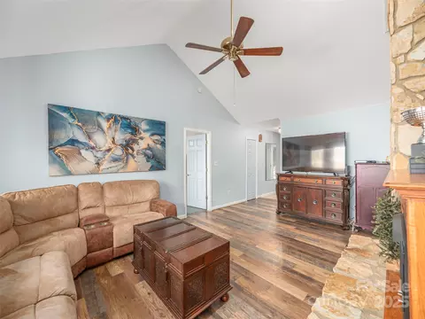 187 Turtle Creek Rd, Sylva, NC 28779 photo 6