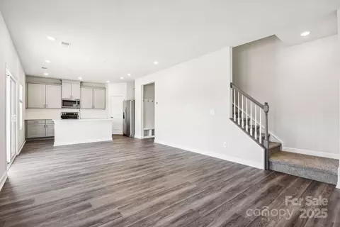 Living - 2207 Silverbell Ln, Stanley, NC 28164 photo 1 of 4