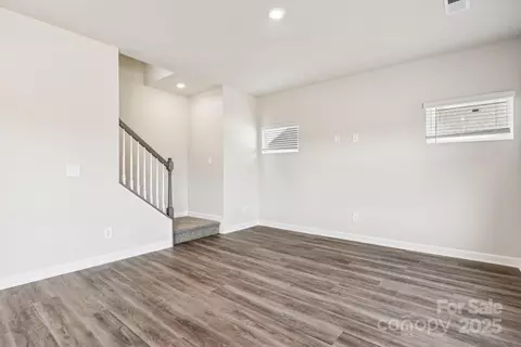 Living - 2207 Silverbell Ln, Stanley, NC 28164 photo 4 of 4