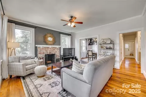 915 Finley Rd, Rock Hill, SC 29730