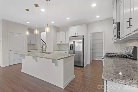 Kitchen - 620 Amber Meadows Way, Tega Cay, SC 29708 photo 2 of 2