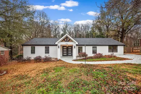 3021 Whitson Rd, Gastonia, NC 28054