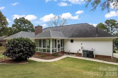 Exterior - 1207 Rosa Dr, Monroe, NC 28112 photo 4 of 5