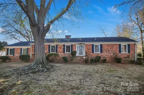 1925 Montclair Ave, Gastonia, NC 28054