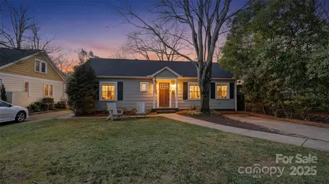 2304 Laburnum Ave, Charlotte, NC 28205