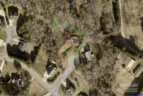 4863 33rd Street Ne Ct NE, Hickory, NC 28601