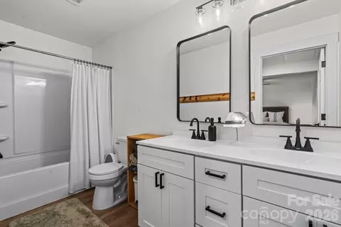 Bath - 5740 Crouse Rd, Crouse, NC 28033 photo 1 of 2