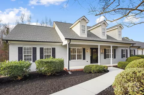 3802 Mckee Rd, Charlotte, NC 28270